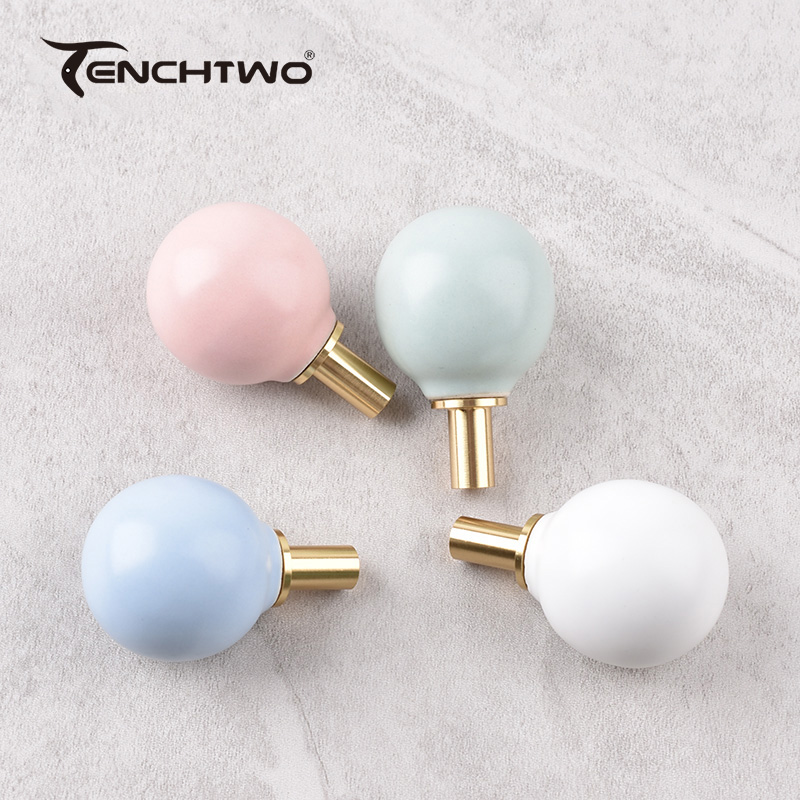 Gancio rotondo in ceramica gan - Kitchen Q recensione e prezzo