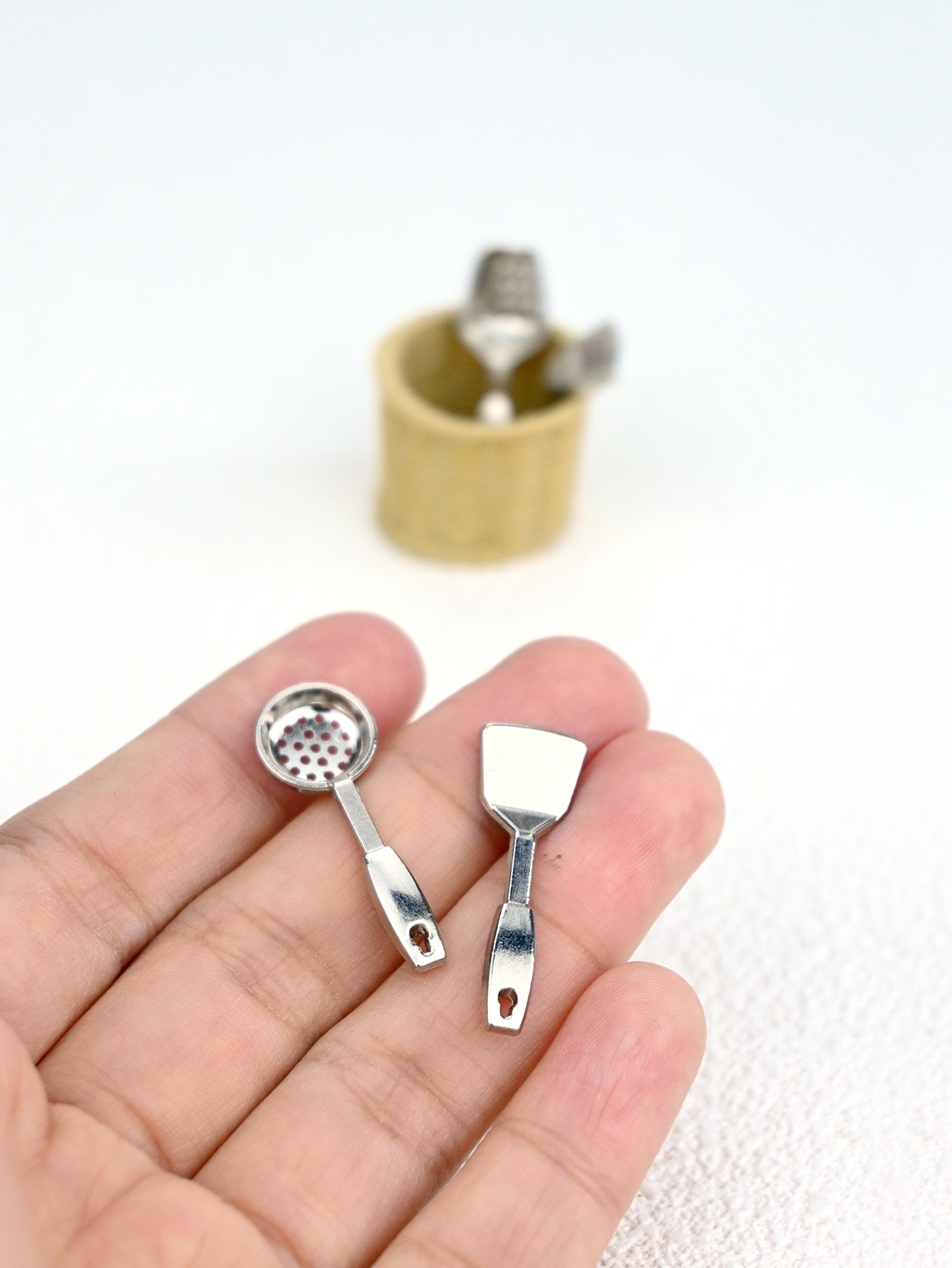 Un set di quattro utensili da  - Miniature Baking Kitchen recensione e prezzo