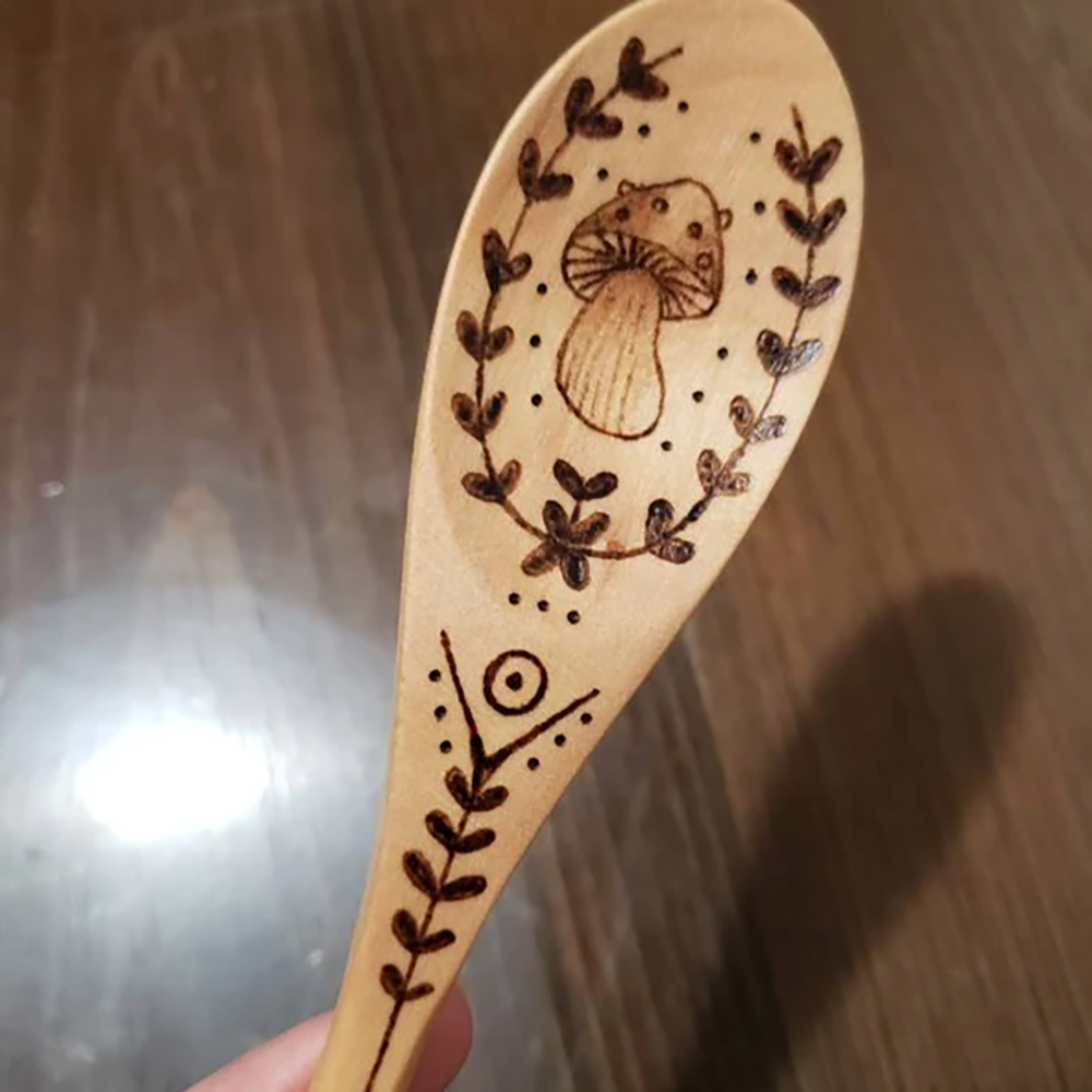 Fungo Cottagecore Cucchiaio di - Kitchen Witch Baking recensione e prezzo